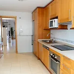 Gran Terraza, Al Lado Del Mar. *